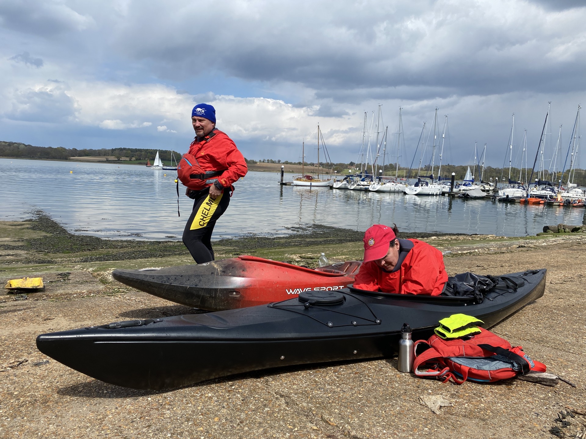 Students preparing their kayaks on the Introduction to Kayaking course.