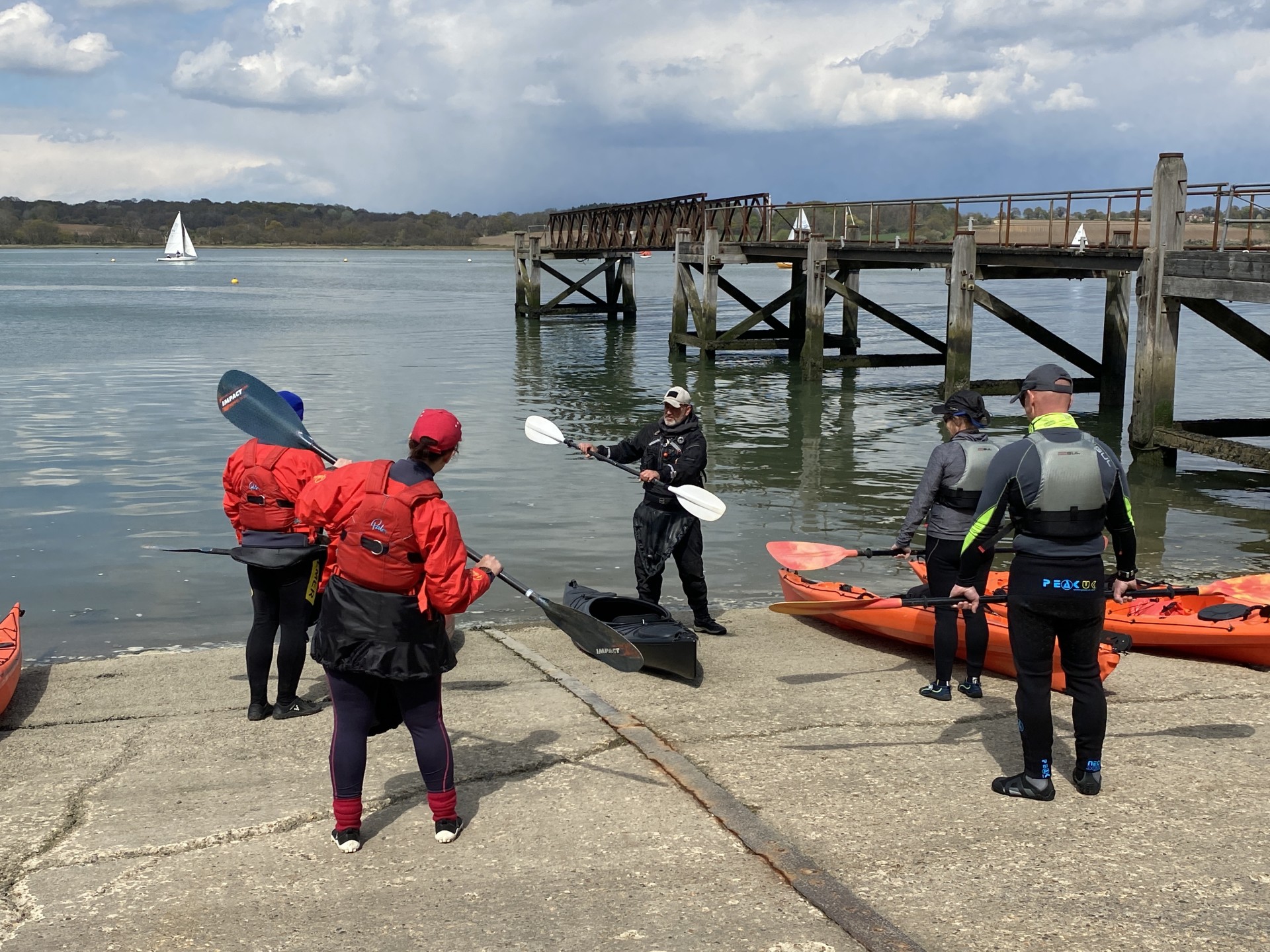 Forward paddling with trunk rotation with NOMAD Sea Kayaking.