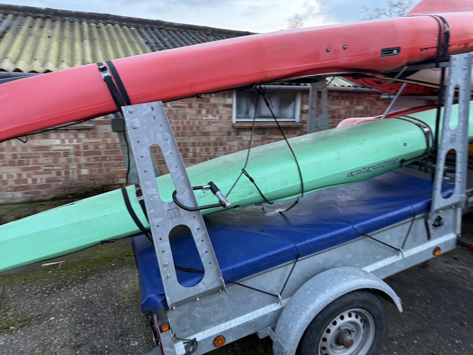 Motiv Combination Trailer for Sale