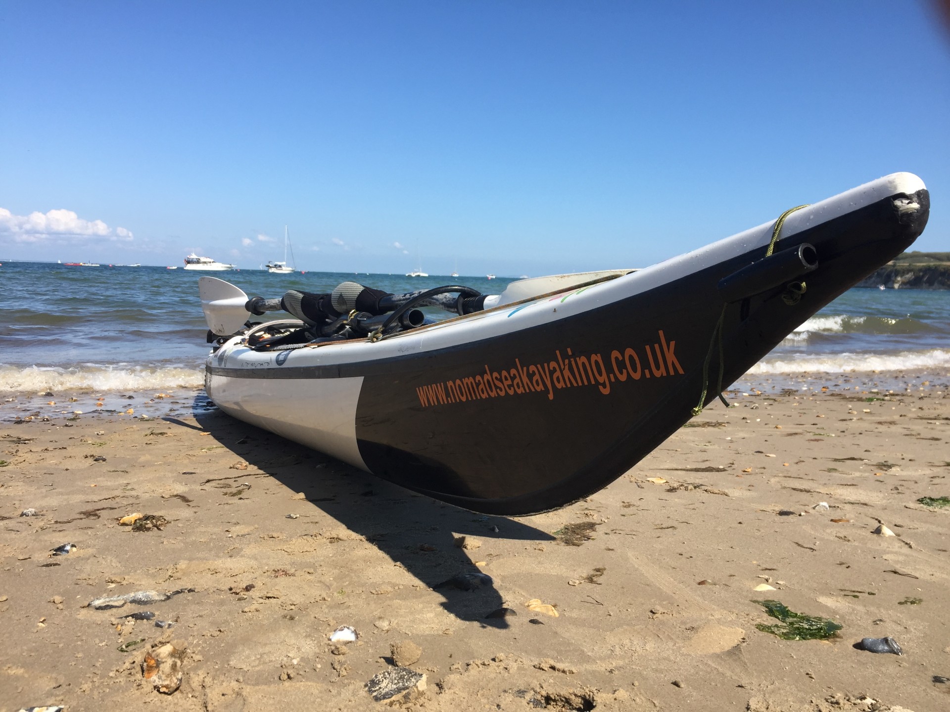 www.nomadseakayaking.co.uk