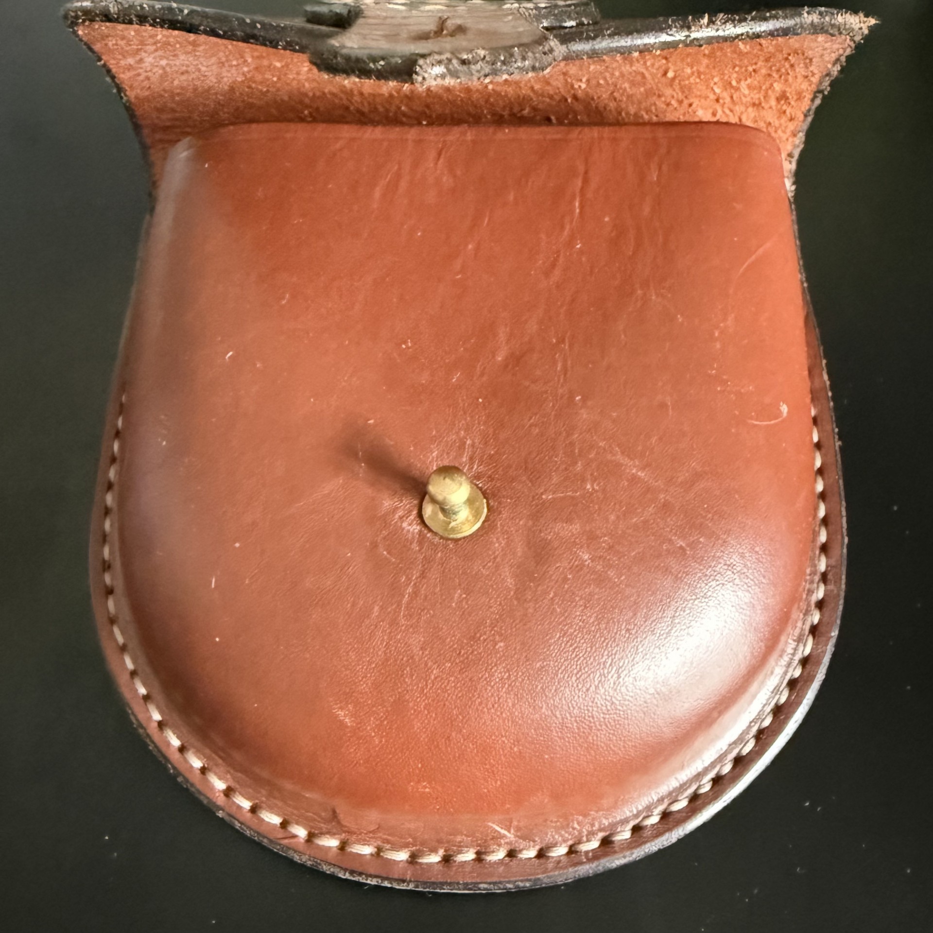 Bushcraft leather belt pouch.