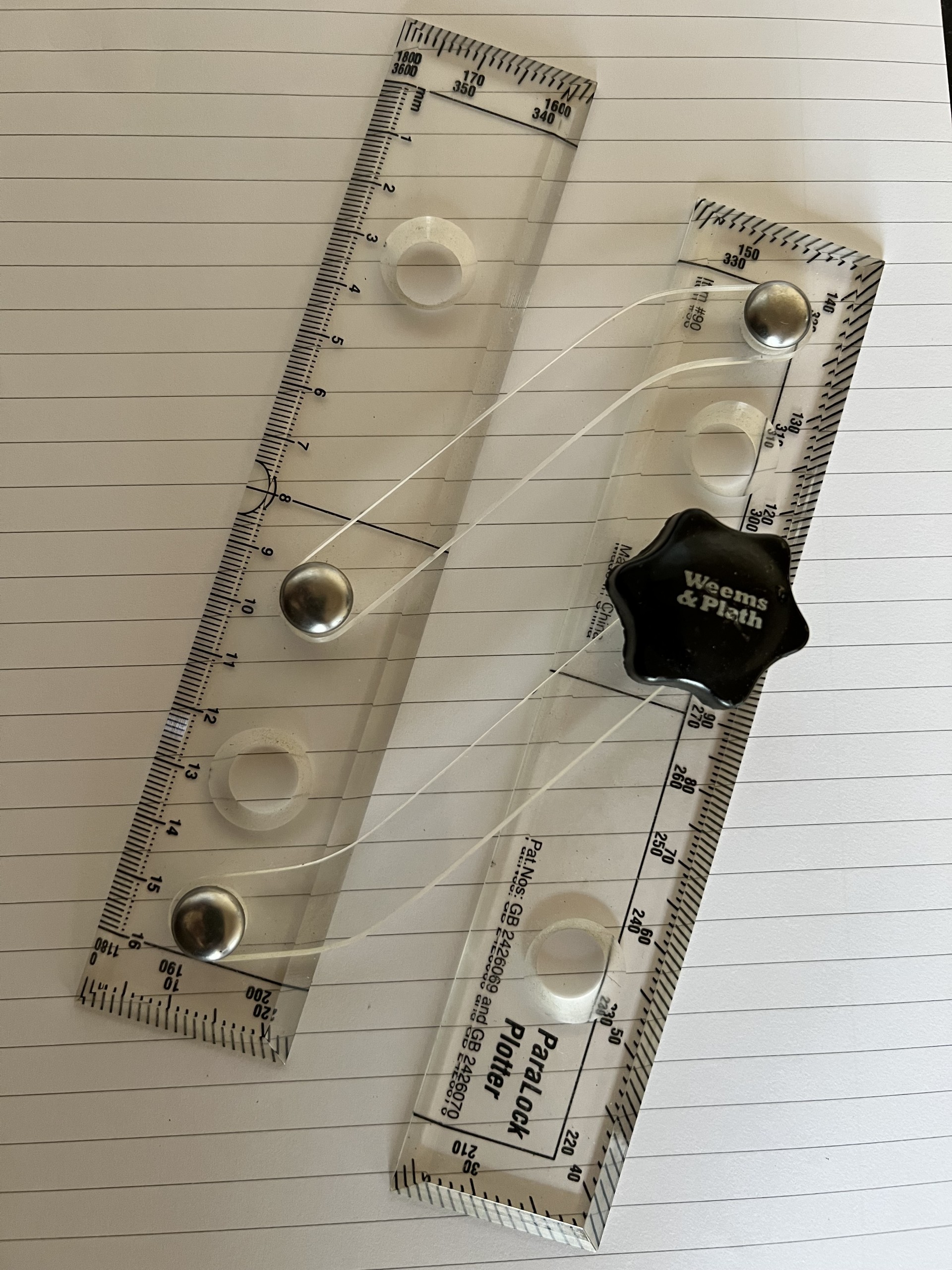 Parallelel Ruler for Navigation with charts.