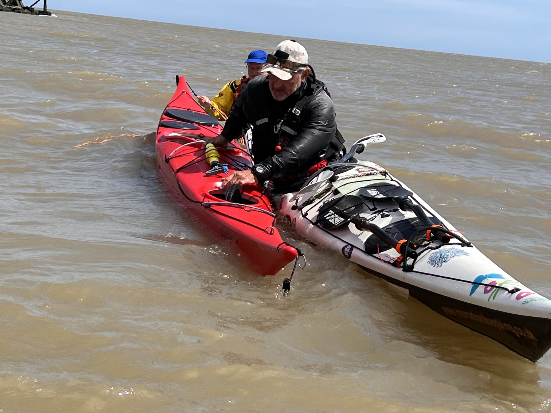 Recovering a flooded sea kayak with NOMAD Sea Kayaking.